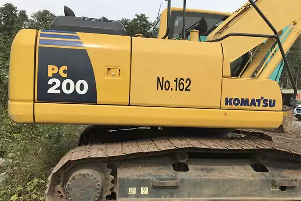 Komatsu Excavator PC200 price