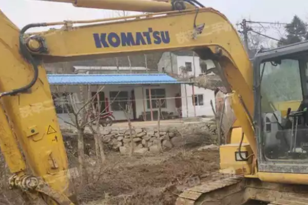 Komatsu 1250 Excavator dealer