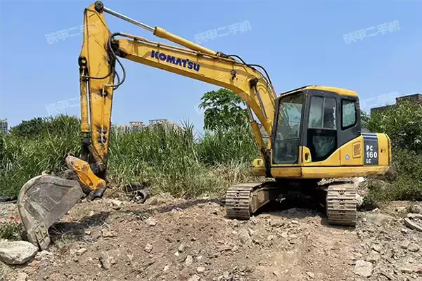 Komatsu 160 Excavator for sale