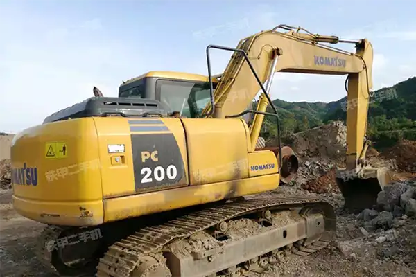 Komatsu 450 Excavator price