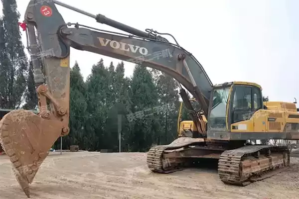 Volvo 380 Excavator price